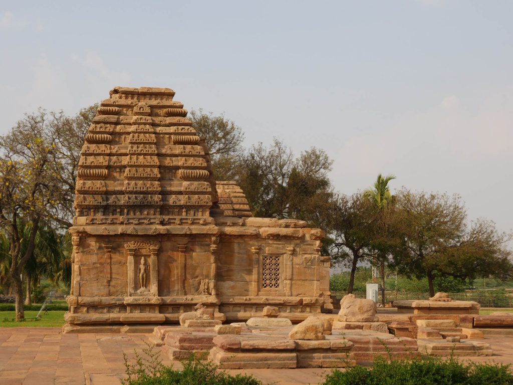 India, Karnataka, Pattadakal – Kadasiddeshwara Temple (00:02:26) India, Karnataka, Pattadakal – Kadasiddeshwara Temple (00:02:26) High-Quality Images & Videos The MCA Collection