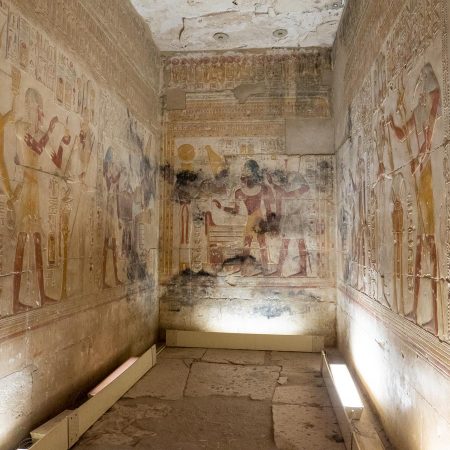 Egypt, Abydos - Temple of Sety I - room west-east side