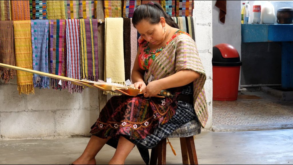Guatemala, Atitlan Lake, traditional – weaving High-Quality Images & Videos The MCA Collection