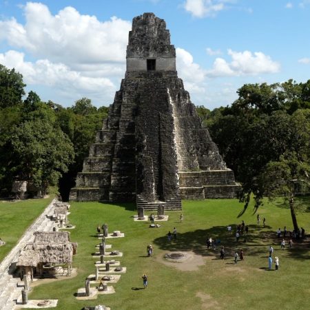 Guatemala, Peten Flores – Tikal (00:03:20) Guatemala, Peten Flores - Tikal (00:03:20)