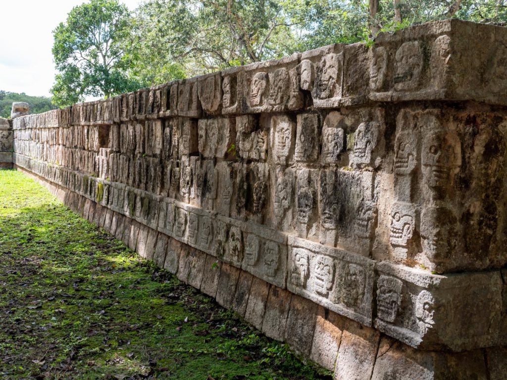 Mexico, Chicen Itza – Skull platform High-Quality Images & Videos The MCA Collection