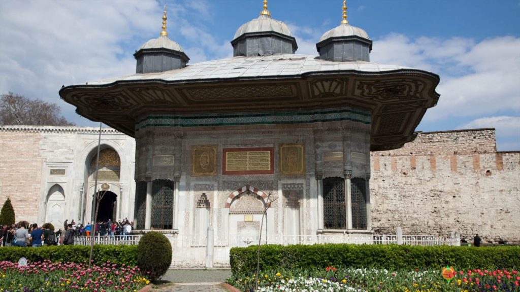 Turkey, Marmara, Istanbul, Fountain of Ahmed III | Architecture Images & Videos | The MCA Collection
