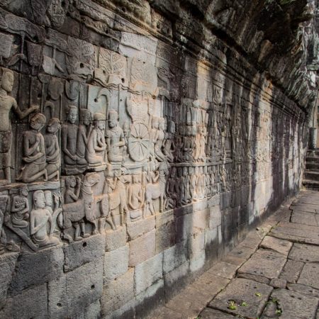 Cambodia, Angkor - Bayon Temple - reliefs (00:05:47)