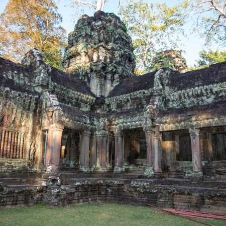Cambodia, Angkor - Ta Prohm Temple (00:01:34)