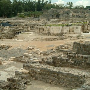Israel, Bet She’an (Nysa-Scythopolis) – Central monument Israel, Bet She’an (Nysa-Scythopolis) – Central monument High-Quality Images & Videos The MCA Collection