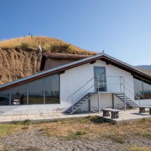 Bulgaria, Ostrusha Thracian tombs (00:01:53) Bulgaria, Ostrusha Thracian tombs (00:01:53) High-Quality Images & Videos The MCA Collection