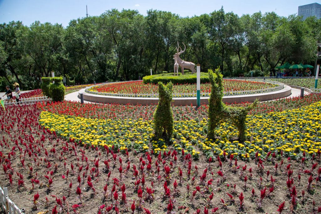 China, Urumqi -Red hill – Buddhist temple (Copy) High-Quality Images & Videos The MCA Collection