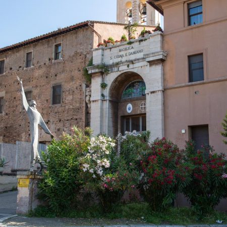 Italy, Rome - Basilica of Saints Cosmus and Damian (00:09:11)