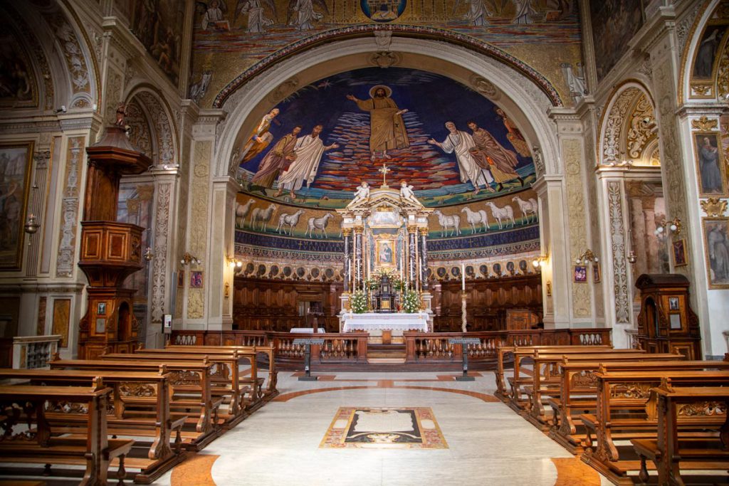 Italy, Rome – Basilica of Saints Cosmus and Damian – nave High-Quality Images & Videos The MCA Collection