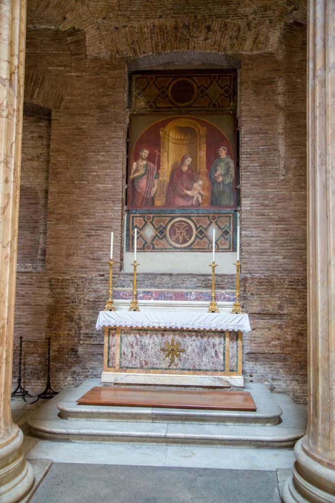 Italy, Rome, Pantheon – Chapel of the Maddona of the clemency High-Quality Images & Videos The MCA Collection