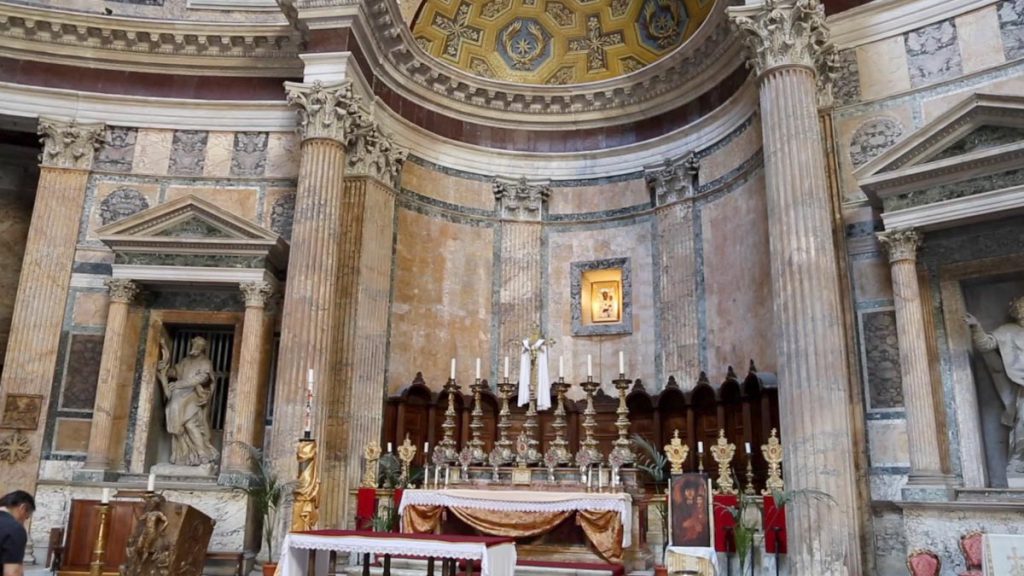 Italy, Rome, Pantheon – High altar High-Quality Images & Videos The MCA Collection