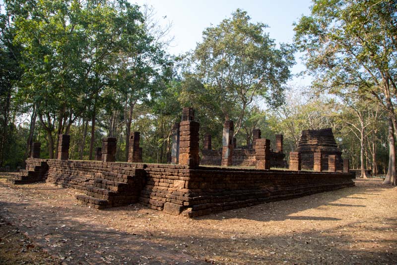 Thailand, Kamphaeng Phet – Wat Pa Mued Nok (00:00:26) High-Quality Images & Videos The MCA Collection