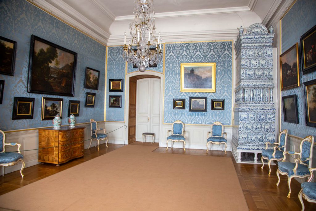 Latvia, Baroque Rundale palace – Dutch salon High-Quality Images & Videos The MCA Collection