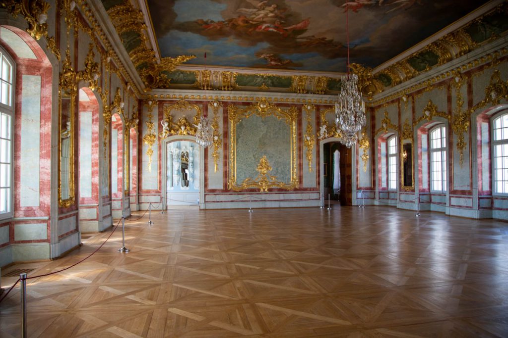 Latvia, Baroque Rundale palace – Golden Hall High-Quality Images & Videos The MCA Collection