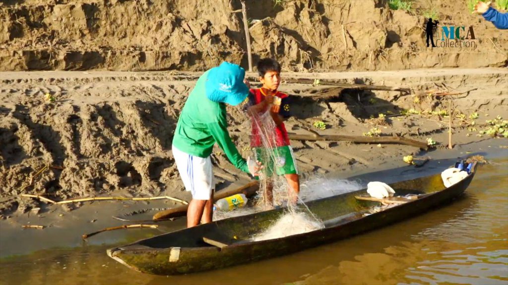 Peru, Traditional – Amazonas – fishing2 High-Quality Images & Videos The MCA Collection