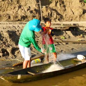 Peru, Traditional – Amazonas – fishing2 High-Quality Images & Videos The MCA Collection