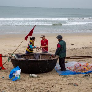 Vietnam, traditional work – Fishing High-Quality Images & Videos The MCA Collection