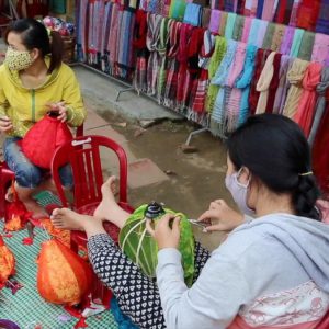 Vietnam, traditional work – Preparation of Lanterns High-Quality Images & Videos The MCA Collection