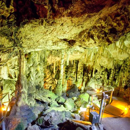 Greece, Crete, Dikteon(Diktaion) cave (00:01:28)