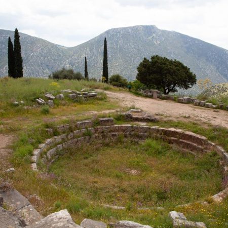 Greece, Delphi, Cistern in the gymnasium