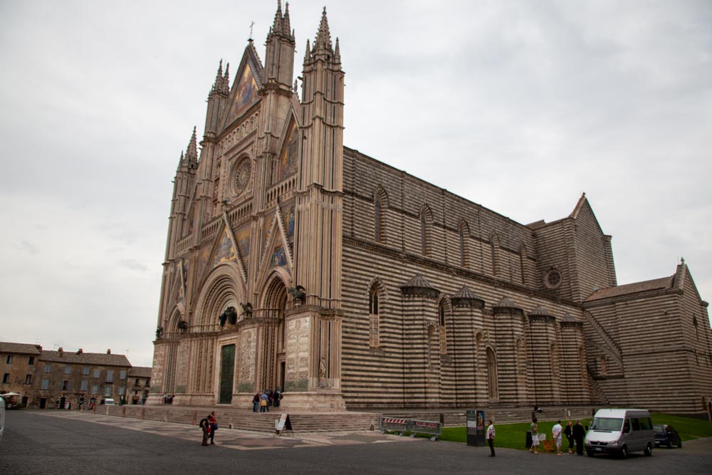 Italy, Orvieto Cathedral (00:05:58) High-Quality Images & Videos The MCA Collection