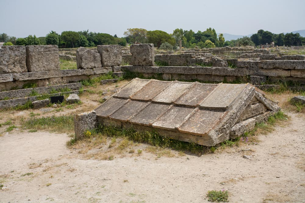 Italy, Paestum – Heroon High-Quality Images & Videos The MCA Collection