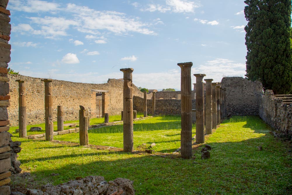 Italy, Pompeii – Samnite Palaestra High-Quality Images & Videos The MCA Collection