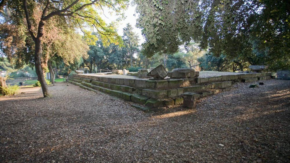 Italy, Pompeii, Doric Temple – Sanctuary of Athena and Hercules High-Quality Images & Videos The MCA Collection