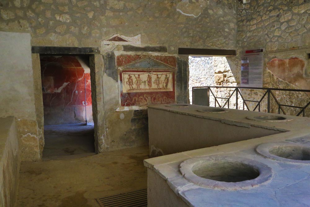 Italy, Pompeii, Thermopolium of Vetutius Placidus High-Quality Images & Videos The MCA Collection