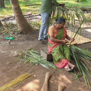 India, Kerala – Traditional – Preparation of a broom from palm tree branches High-Quality Images & Videos The MCA Collection