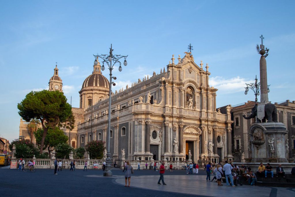 Italy, Sicily – Catania (00:03:38) High-Quality Images & Videos The MCA Collection