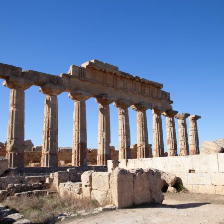 Italy, Sicily – Selinunte Temple C – Apollo (00:01:43) Italy, Sicily - Selinunte Temple C - Apollo (00:01:43)