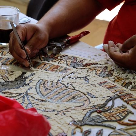 Jordan, Traditional - Creating mosaic