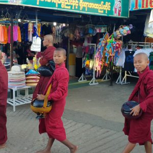 Myanmar, Mon – Kyaiktiyo Pagoda – Pilgrimage (00:03:38) High-Quality Images & Videos The MCA Collection
