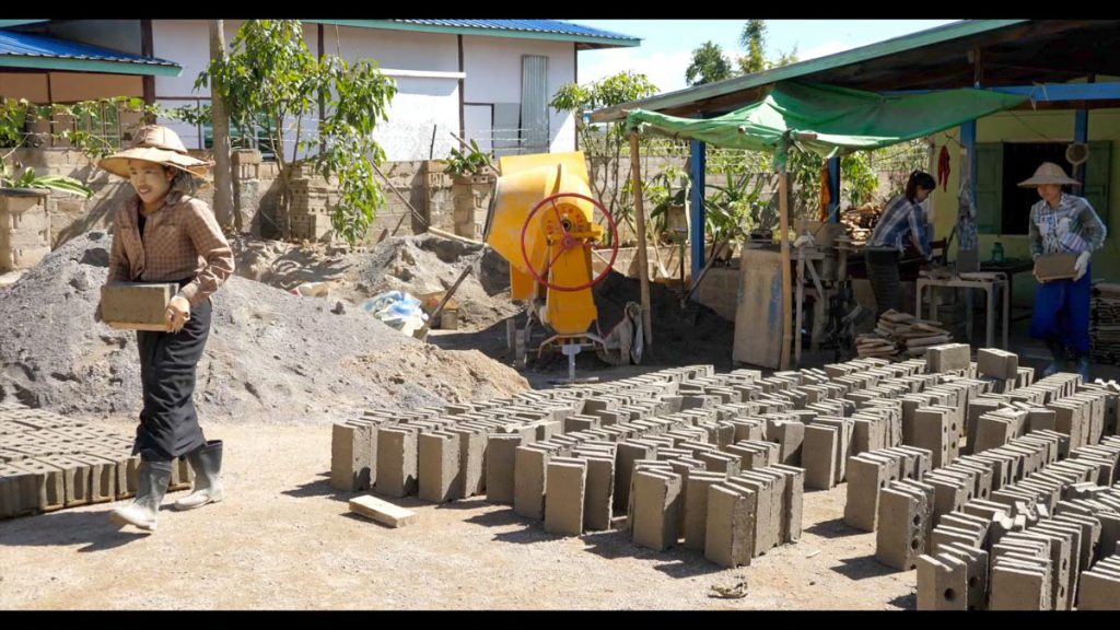 Myanmar, traditional – Burmese women work in construction High-Quality Images & Videos The MCA Collection
