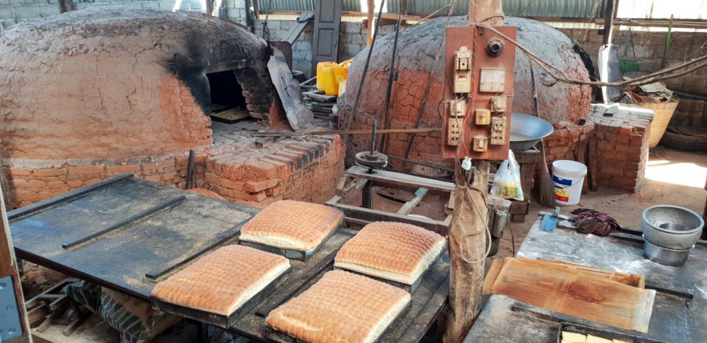 Myanmar, traditional – Inle Lake – Preparation and baking of cakes High-Quality Images & Videos The MCA Collection