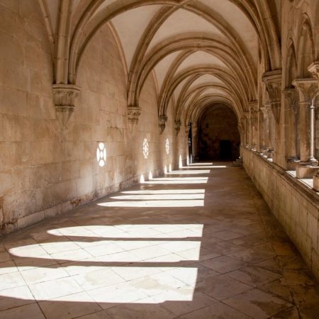 Portugal, Alcobaca Monastery – Cloister of King Dinis (00:02:00) Portugal, Alcobaca Monastery - Cloister of King Dinis (00:02:00)