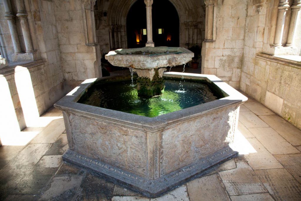 Portugal,  Alcobaca Monastery – Fountain-Renaissance(Lavatorium) (00:00:43) High-Quality Images & Videos The MCA Collection