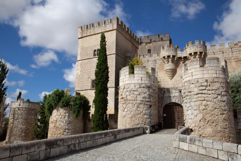 Spain,  Ampudia castle (00:02:29) High-Quality Images & Videos The MCA Collection