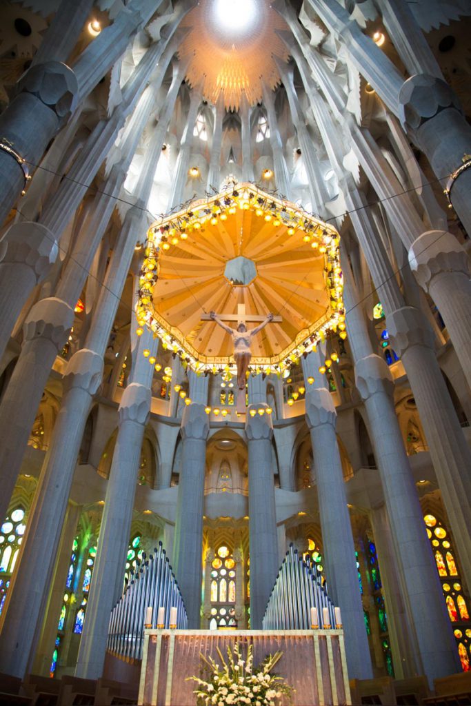 Spain,  Barcelona – Sagrada Familia – Apse (00:00:38) High-Quality Images & Videos The MCA Collection