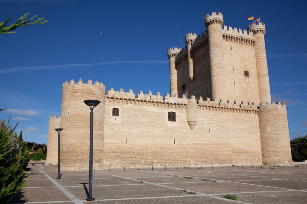 Spain,  Fuensalana castle (00:01:47) High-Quality Images & Videos The MCA Collection