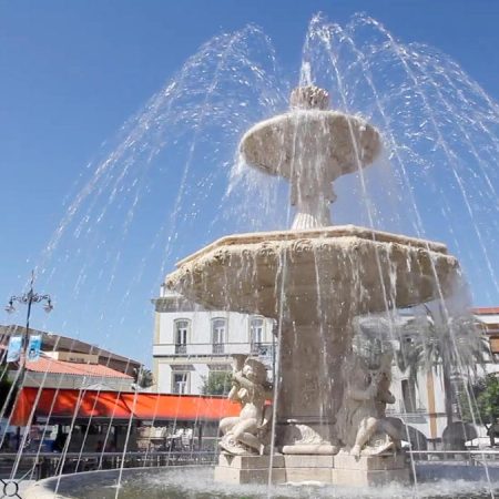 Spain,  Merida, Fountain in Plaza de España (00:01:25)