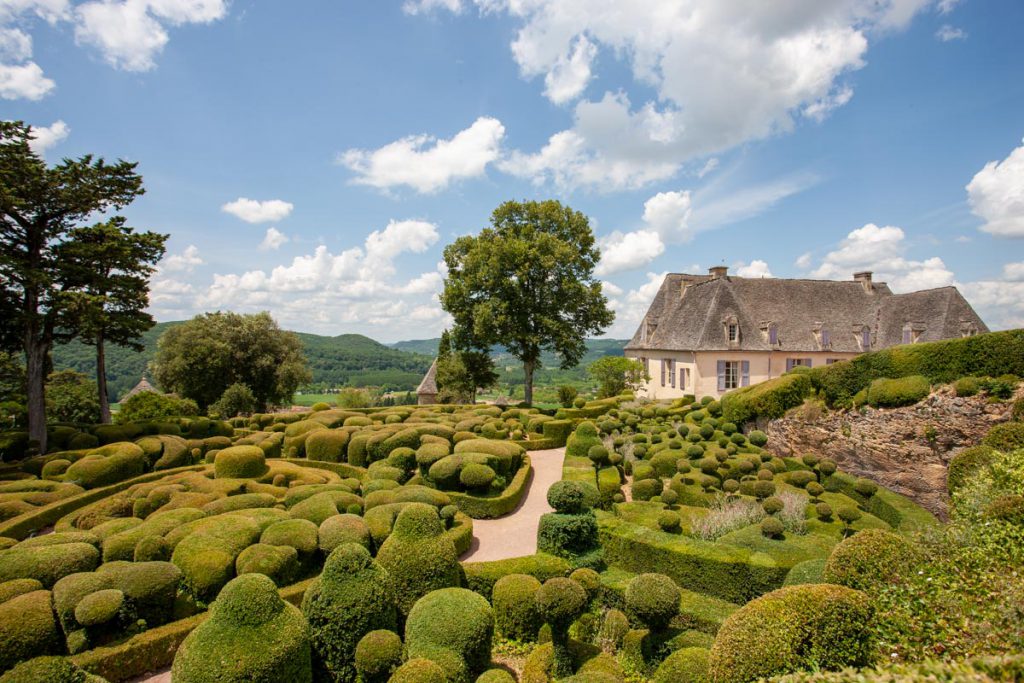 France, Les Jardins de Marqueyssac –  Dordogne (00:01:42) High-Quality Images & Videos The MCA Collection