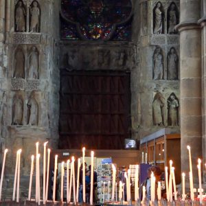 France, Reims Cathedral – Chapel 6 (00:00:20) High-Quality Images & Videos The MCA Collection