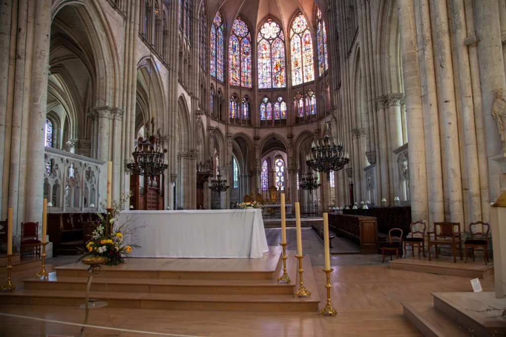 France, Reims Cathedral – Choir (00:00:20) High-Quality Images & Videos The MCA Collection