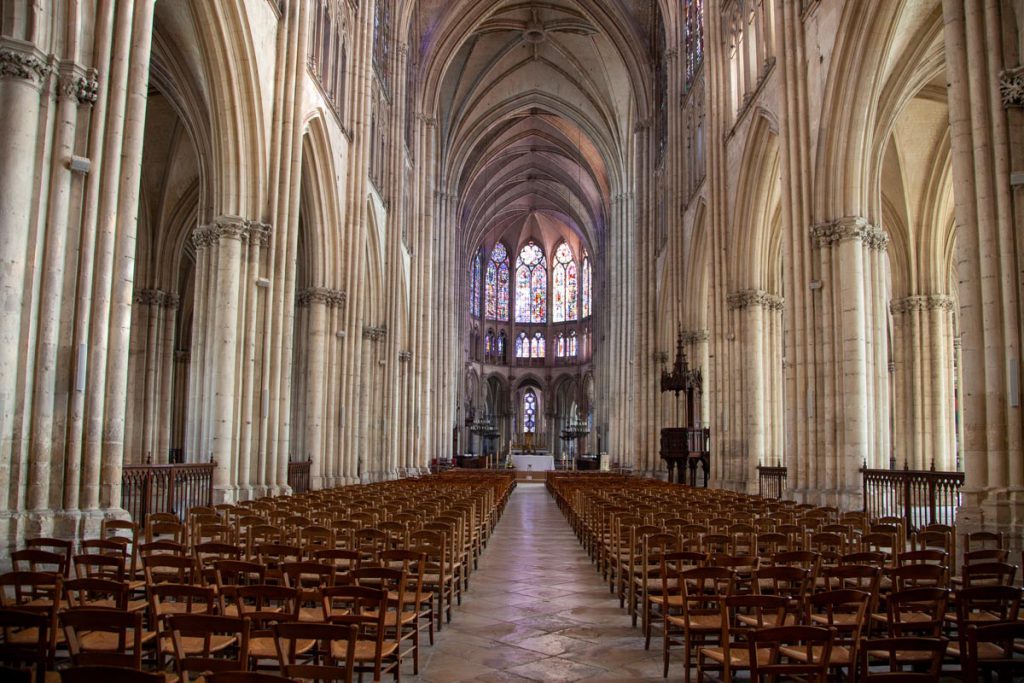 France, Reims Cathedral – Nave (00:01:08) High-Quality Images & Videos The MCA Collection