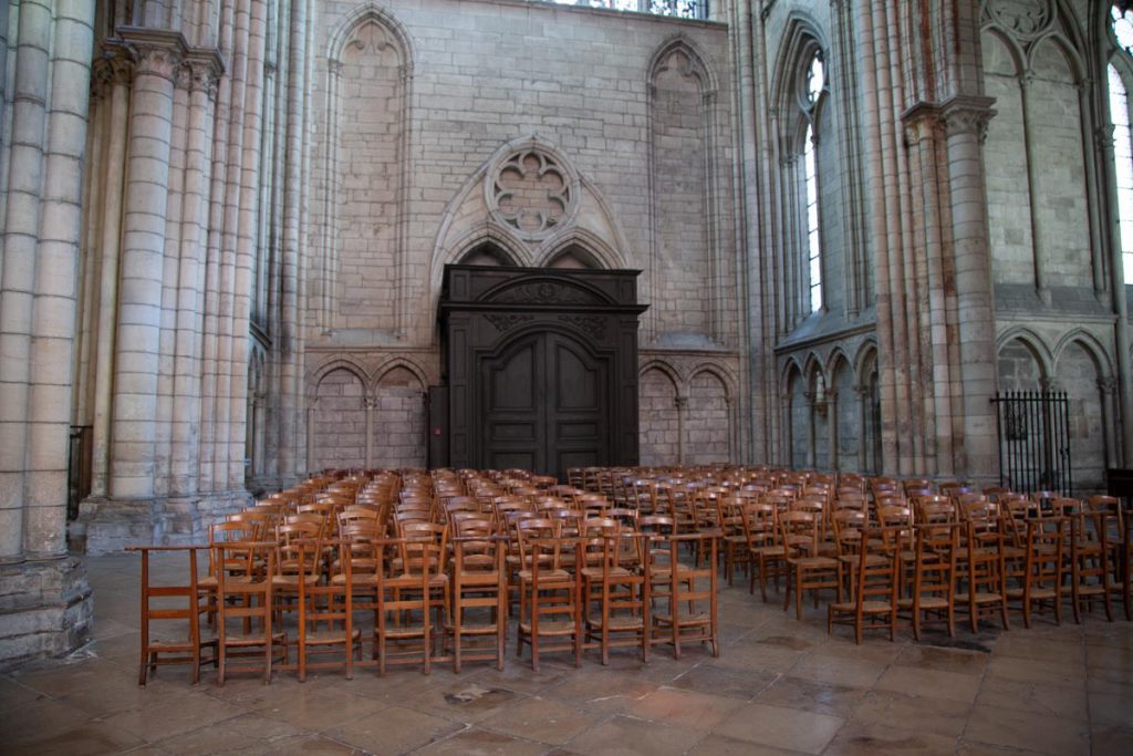 France, Reims Cathedral – Transept (00:00:20) High-Quality Images & Videos The MCA Collection