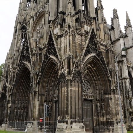 France, Rouen, Saint Quen abbey (00:02:40)