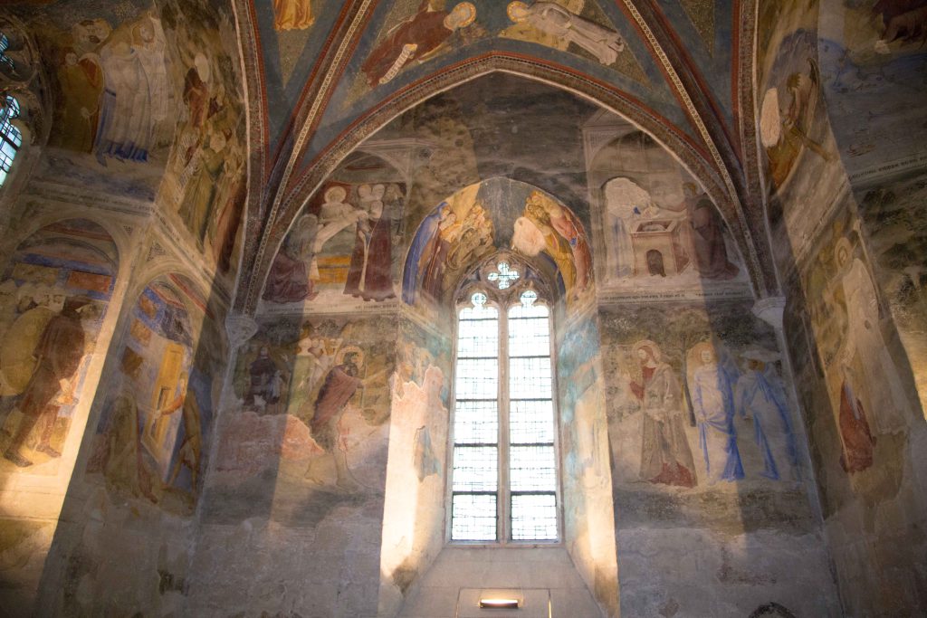 France, Avignon – Pope’s Palace, Saint John Chapel, Matteo Giovanetti frescoes – St John Chapel (00:00:16) High-Quality Images & Videos The MCA Collection