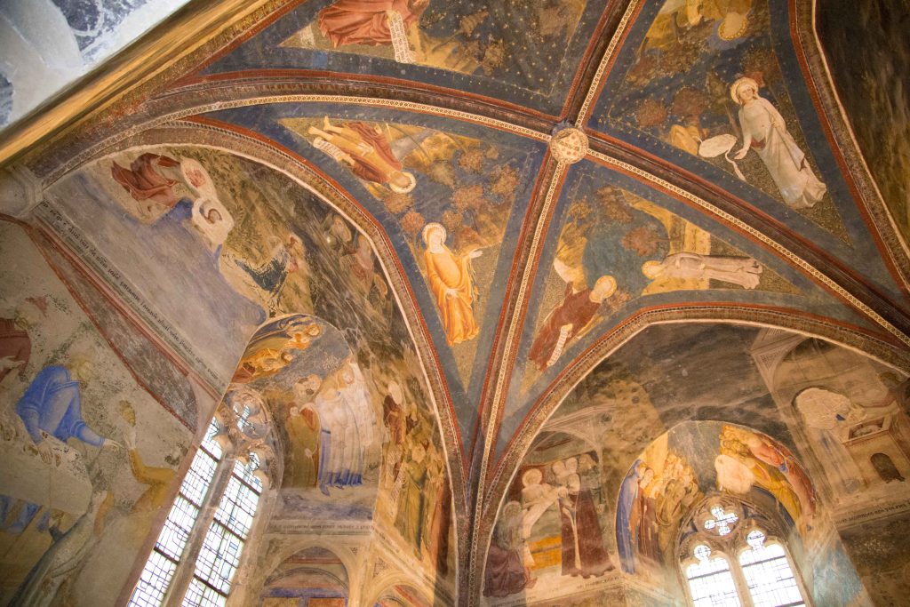 France, Avignon – Pope’s Palace, Saint John Chapel, Matteo Giovanetti frescoes – St John Chapel2 (00:00:21) High-Quality Images & Videos The MCA Collection